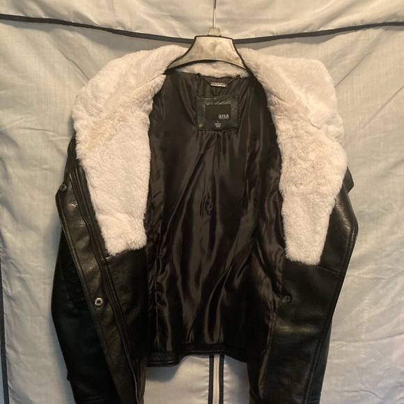 COPY - Brand new with tags ANA jacket - Picture 3 of 5